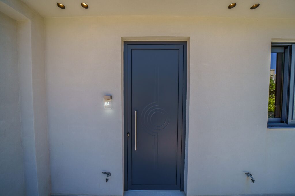 Outdoor spaces at Zala Design Living in Rethymno, Crete